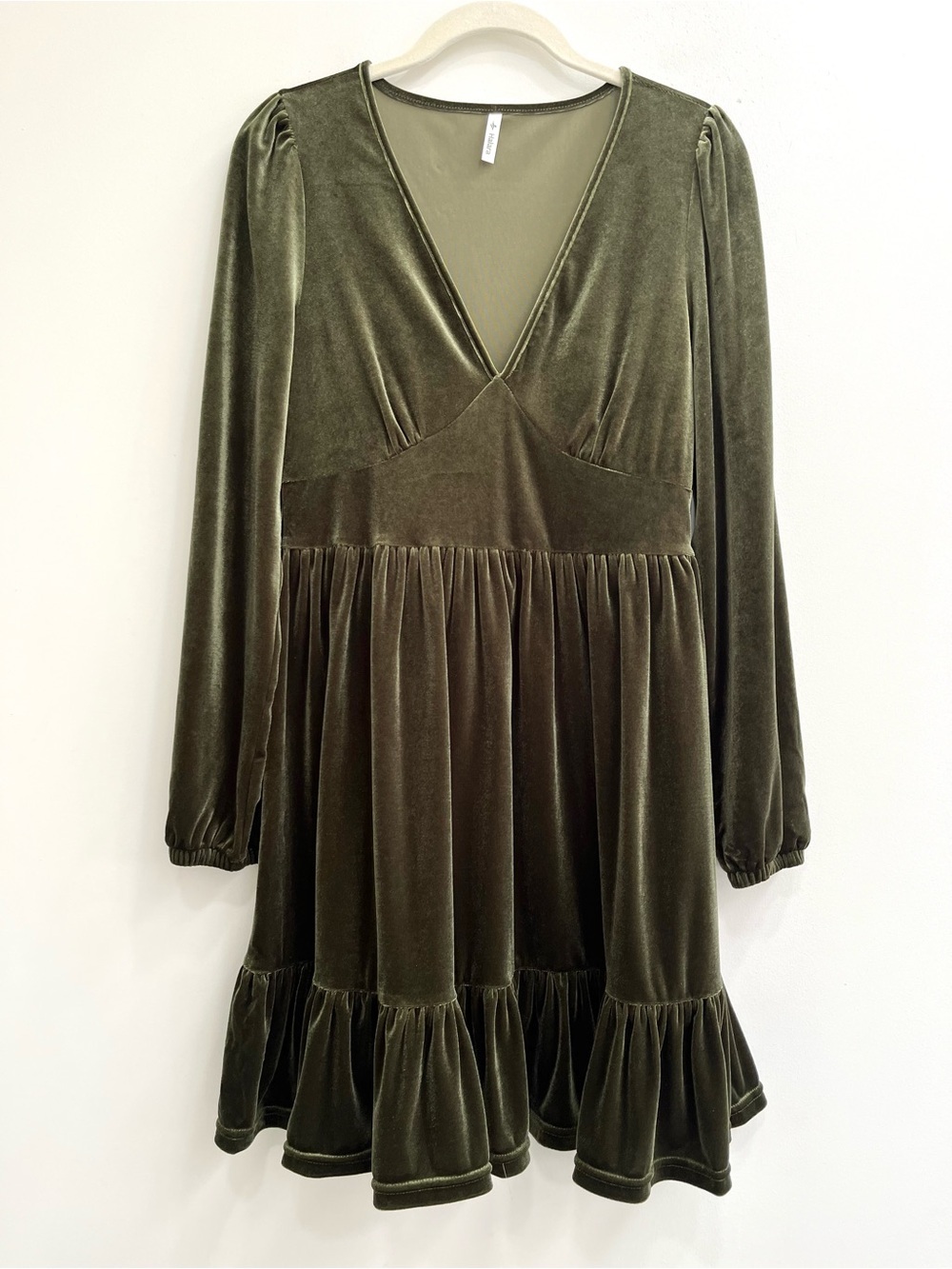 Halara Everyday Deep V Neck Ruffle Hem Velvet Mini Dress Rifle Green Medium